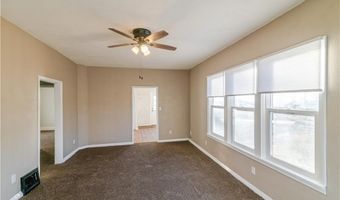 1520 S 7th St, Atchison, KS 66002