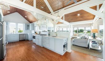 515 S Bald Head Wynd, Bald Head Island, NC 28461