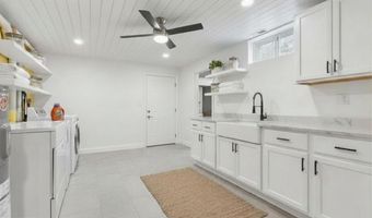 1075 SUN VALLEY Dr, Annapolis, MD 21409