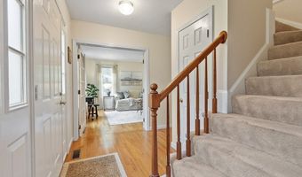28 Old Harvard Rd, Boxborough, MA 01719