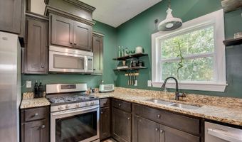 6494 Washington Rd, Appling, GA 30802