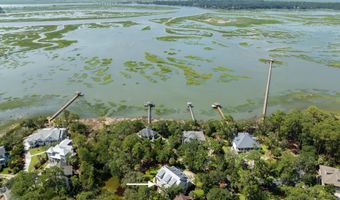 10 20 Islands Ln, Beaufort, SC 29902