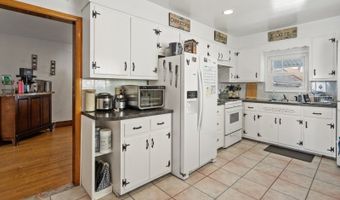 126 Garden Ave, Belleville, NJ 07109