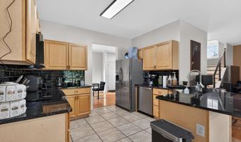 33 LINDLEY Dr, Dover, DE 19904