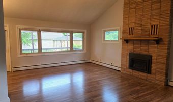 305 20th St NW, Austin, MN 55912