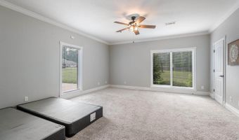 100 Plantation Ln, Batesville, AR 72501