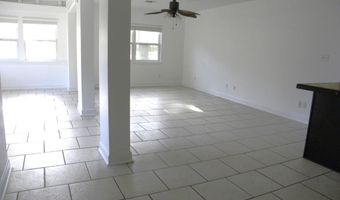 2096 Pat Ln A, Biloxi, MS 39531