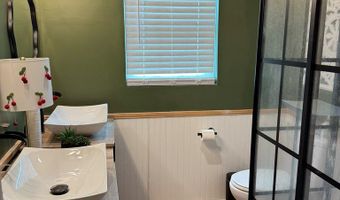 183 Moray Rd, Alma, GA 31510