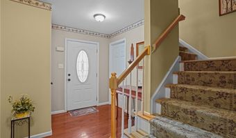 65 Albion Rd, Cumberland, RI 02864