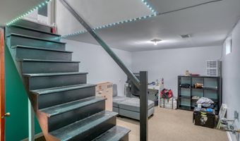 306 MACARTHUR Dr, Dover, DE 19901