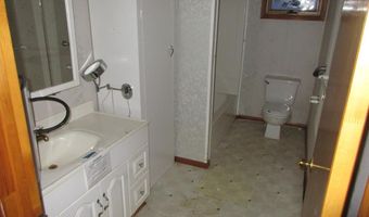 56 Danyow Dr, Addison, VT 05491