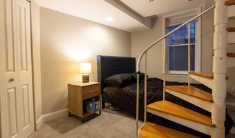 1731 WILLARD St NW 102, Washington, DC 20009