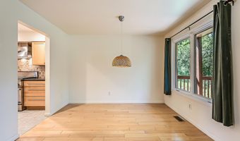 128 Ponds View Dr, Ann Arbor, MI 48103