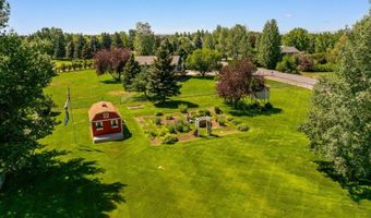 353 Sacajawea Peak Dr, Bozeman, MT 59718