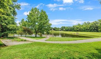 15612 EVERGLADE Ln 404, Bowie, MD 20716