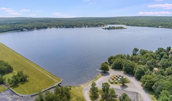 145 Lucretius Trl, Albrightsville, PA 18210