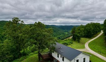 301 T Estes Rd, Beattyville, KY 41311