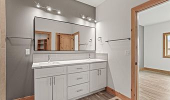 24 Bellflower, Blanchard, ID 83804