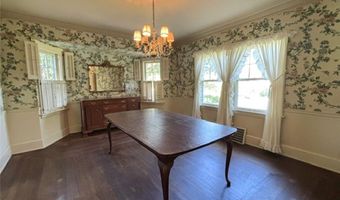 950 Merriman Rd, Akron, OH 44303