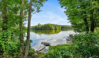 12 Sage Rd, Danbury, CT 06810