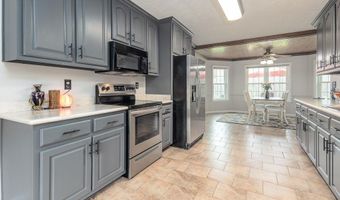 6424 HAWKS CALL Ln, Bartlett, TN 38135
