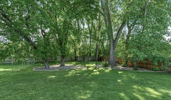 13994 Holyoke Ct, Apple Valley, MN 55124