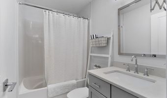1405 Commerce Way 22, Attleboro, MA 02703