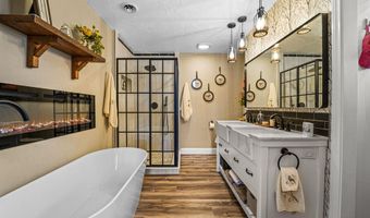 1510 Parker Ave, Caldwell, ID 83605