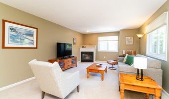60 Algonquin Trl 60, Ashland, MA 01721