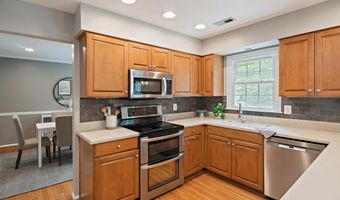 1208 FINNEANS Run, Arnold, MD 21012