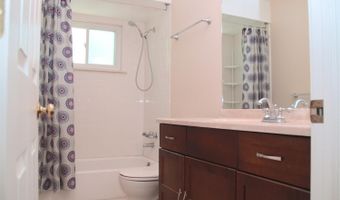 2339 Pontiac Trl, Ann Arbor, MI 48105