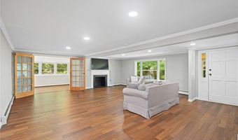 260 Woodville Alton Rd, Hopkinton, RI 02832