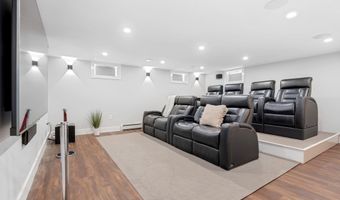 127 Hooksett Rd, Auburn, NH 03032