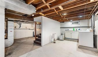 154 Alder Rd, Charlestown, RI 02813