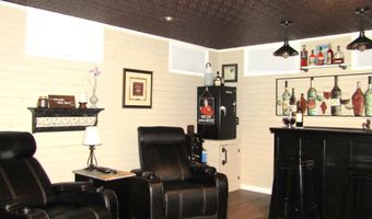 9 Ridge Rd, Atlantic, IA 50022