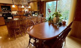 640 LAURISA Ln, Antigo, WI 54409
