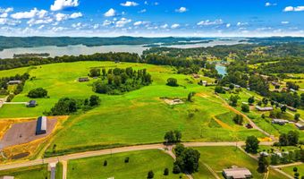 6031 Lakeshore Dr, Bean Station, TN 37708