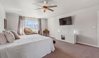 1046 W Hero Ct, Bluffdale, UT 84065