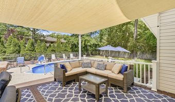 482 Clifton Ave, Bayville, NJ 08721