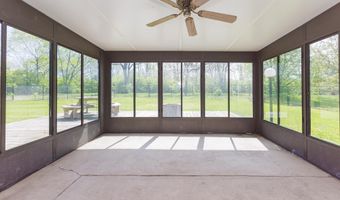 10810 N State Road 67, Albany, IN 47320