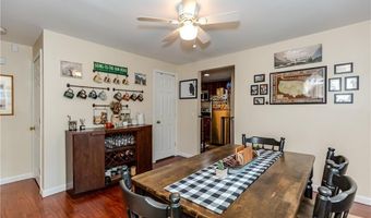 122 New Rd, East Providence, RI 02916