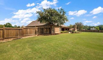 216 Meadowlands Dr, Brandon, MS 39047