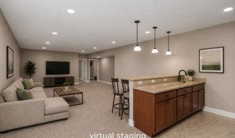 2715 Danbury Rd, Ames, IA 50010