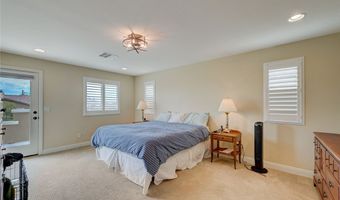 5880 Glory Heights Dr, Las Vegas, NV 89135