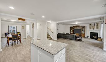 169 Carriagebrook Cir, Camden, SC 29020