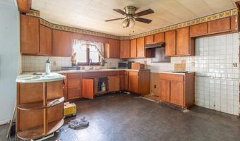 204 E ADAMS St, Abingdon, IL 61410