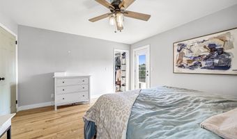 12 PAVONIA Ct 1, Bayonne, NJ 07002