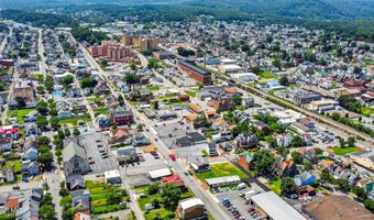 2206 7th Ave, Altoona, PA 16602