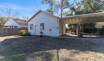 411 S Hutchinson Ave, Adel, GA 31620