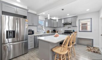 337 Little St, Belleville, NJ 07109